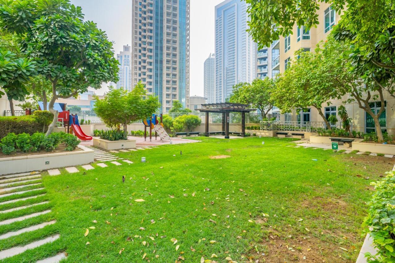 Chic And Zen Apartment, Near Burj Khalifa Tower دبي المظهر الخارجي الصورة